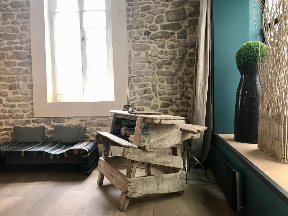 Apartament Le Loft Des Antiquaires, LʼIsle-sur-la-Sorgue Zewnętrze zdjęcie